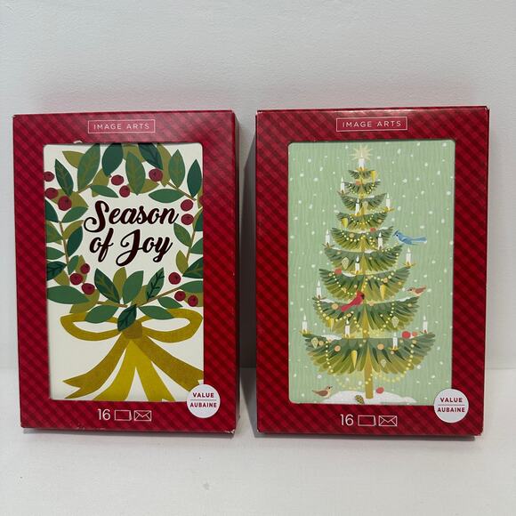 Pack of 32 Hallmark Christmas Holiday Assorted Boxed Glitter Cards w/ Envelopes - Picture 1 of 2